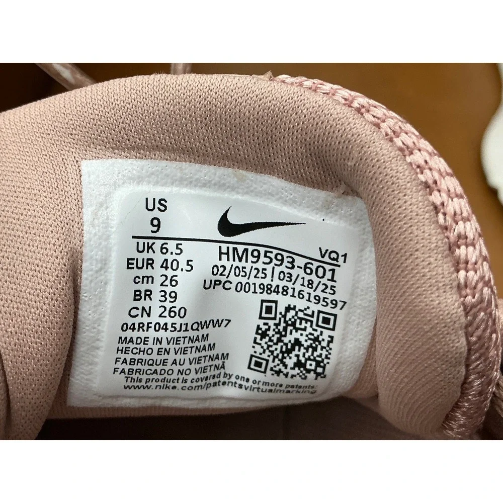 Nike Run Defy Running Shoes Womens 9 Mesh Sneakers